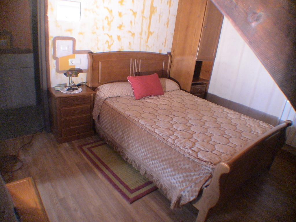 Casa Del Cura Casa de hóspedes Rozas Quarto foto
